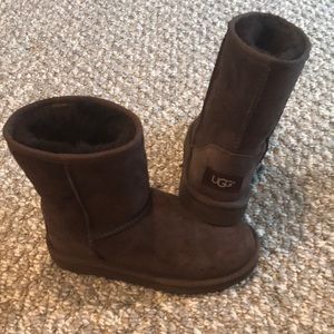 Girls brown Ugg’s